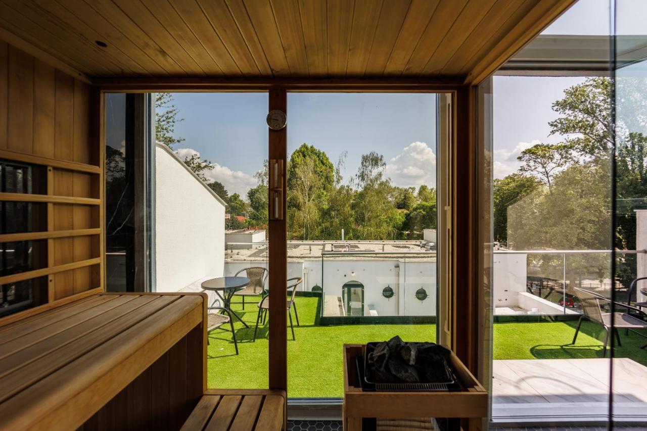 Villa Bauhaus Wellness Apartman Fsz. 1 Siofok Dış mekan fotoğraf